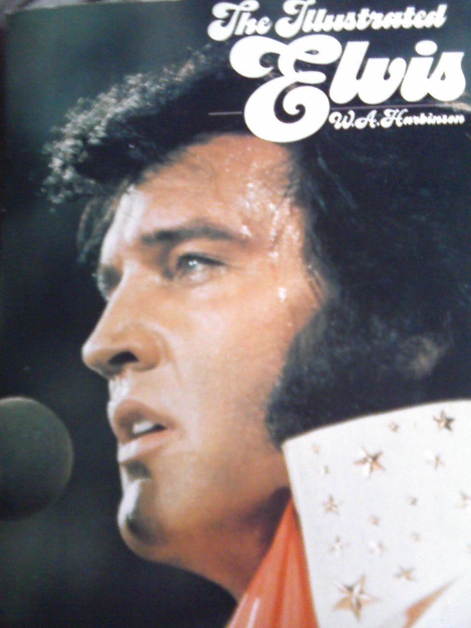 Elvis Presley – W.A. Harbinson: The Illustrated Elvis (KÖNYV)
