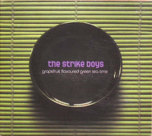 Strike Boys - Grapefruit Flavoured Green Tea Time